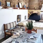 Heliophilia Malona Ferienhaus Malona Village